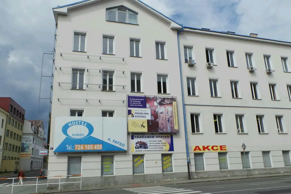 Albert Supermarket
